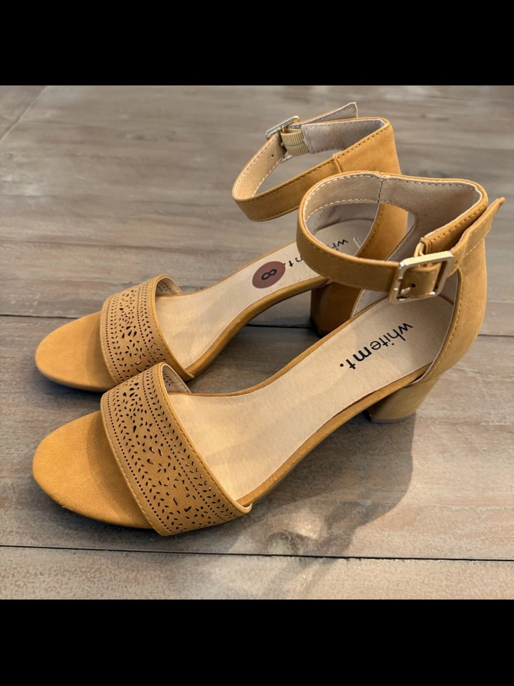White Mountain Eileen Mustard Faux Suede Chunky Block Heel Ankle Buckle 8
